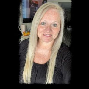 Meet your Posher, Lori